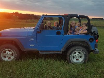 jeep-blue.jpg